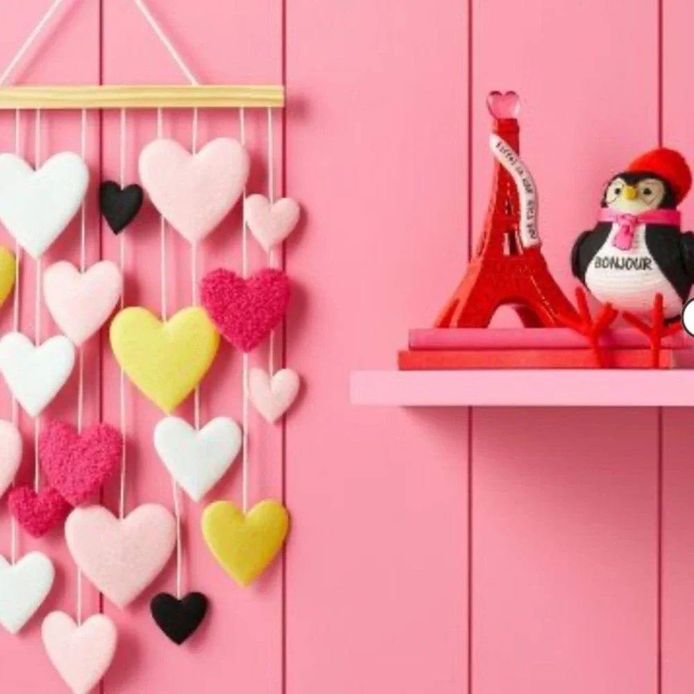 Target Valentine Ceramic Eiffel Tower Figurine - Spritz‎